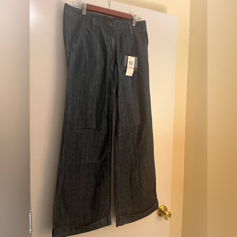 Calvin Klein Size 6 Wide Leg Jeans - NWT